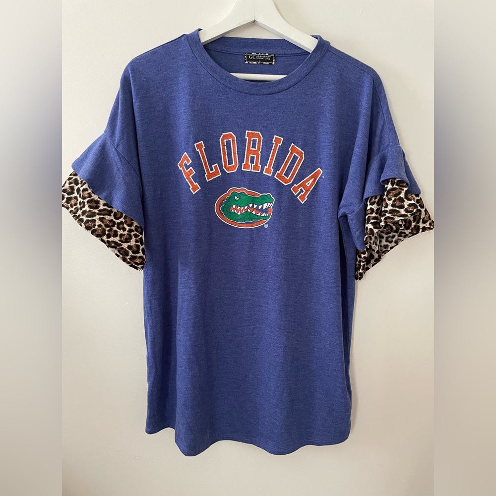 Blue and Brown Short Sleeve Tee with Leopard Print
